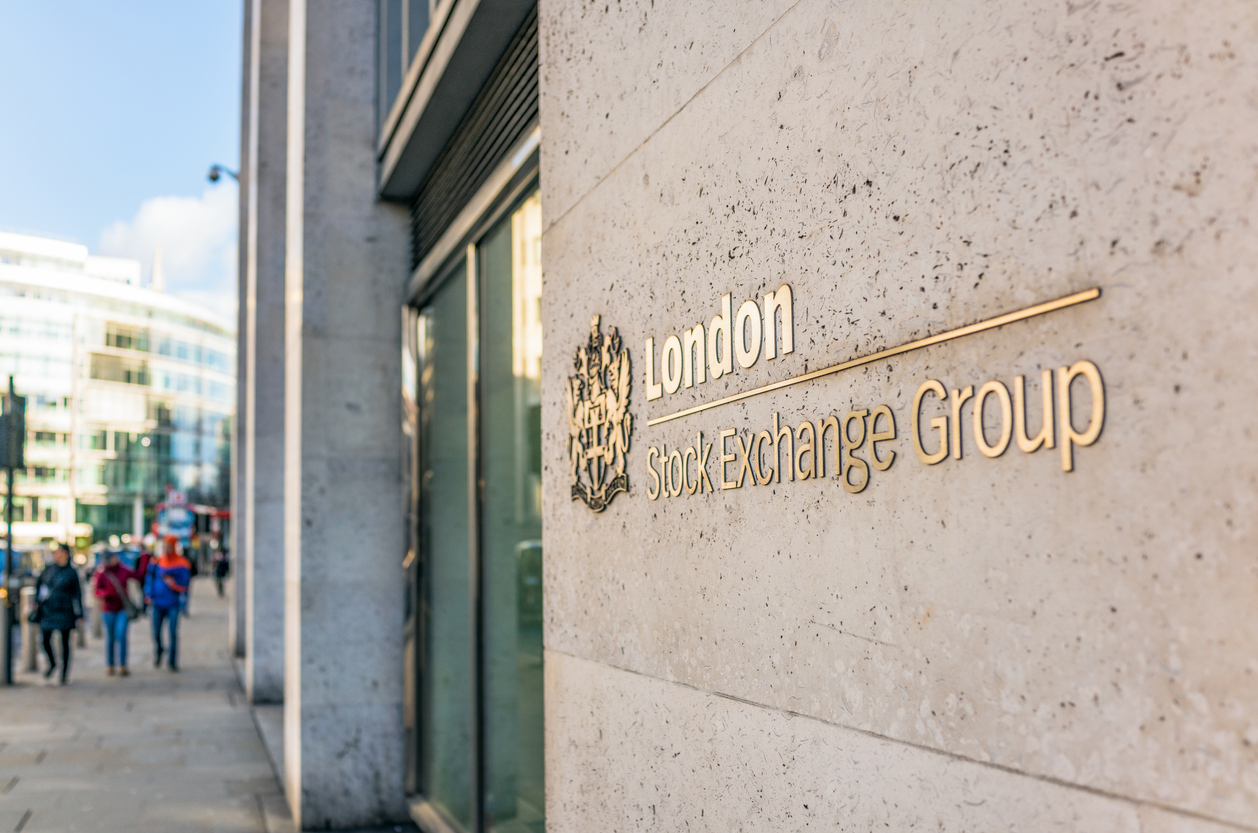 UK Pension Funds Now Hold less than 20% in Equities