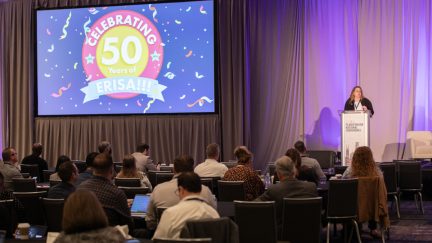 08_img_0176-crop-in-more